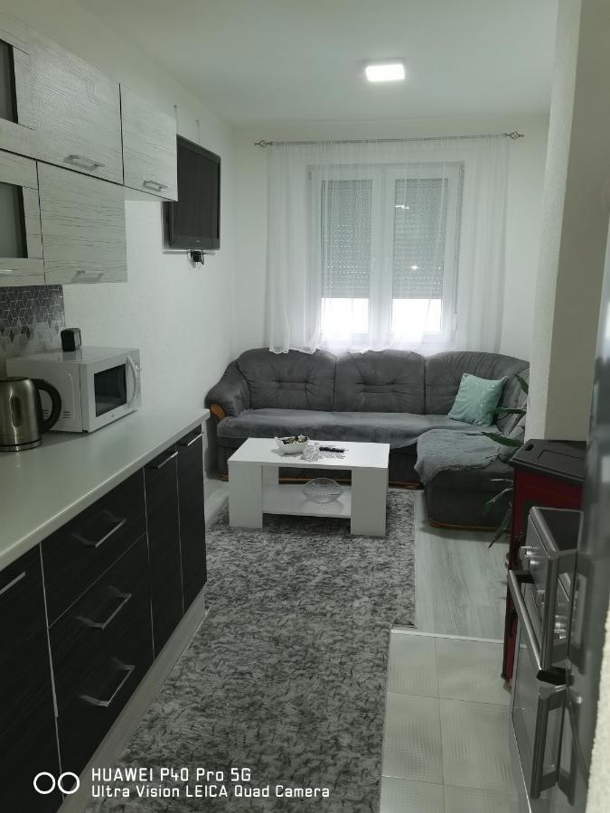 Apartmens Una Bosanska Krupa Exterior foto